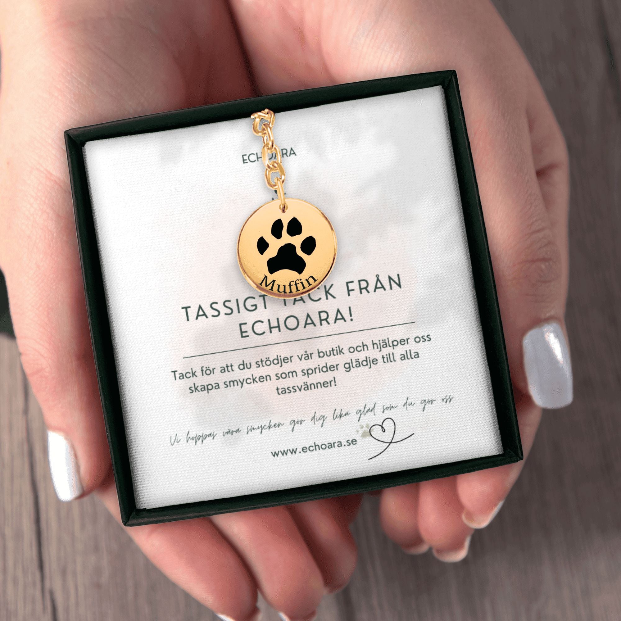 Personlig graverad nyckelring med ditt djurs tassavtryck till husdjursälskare