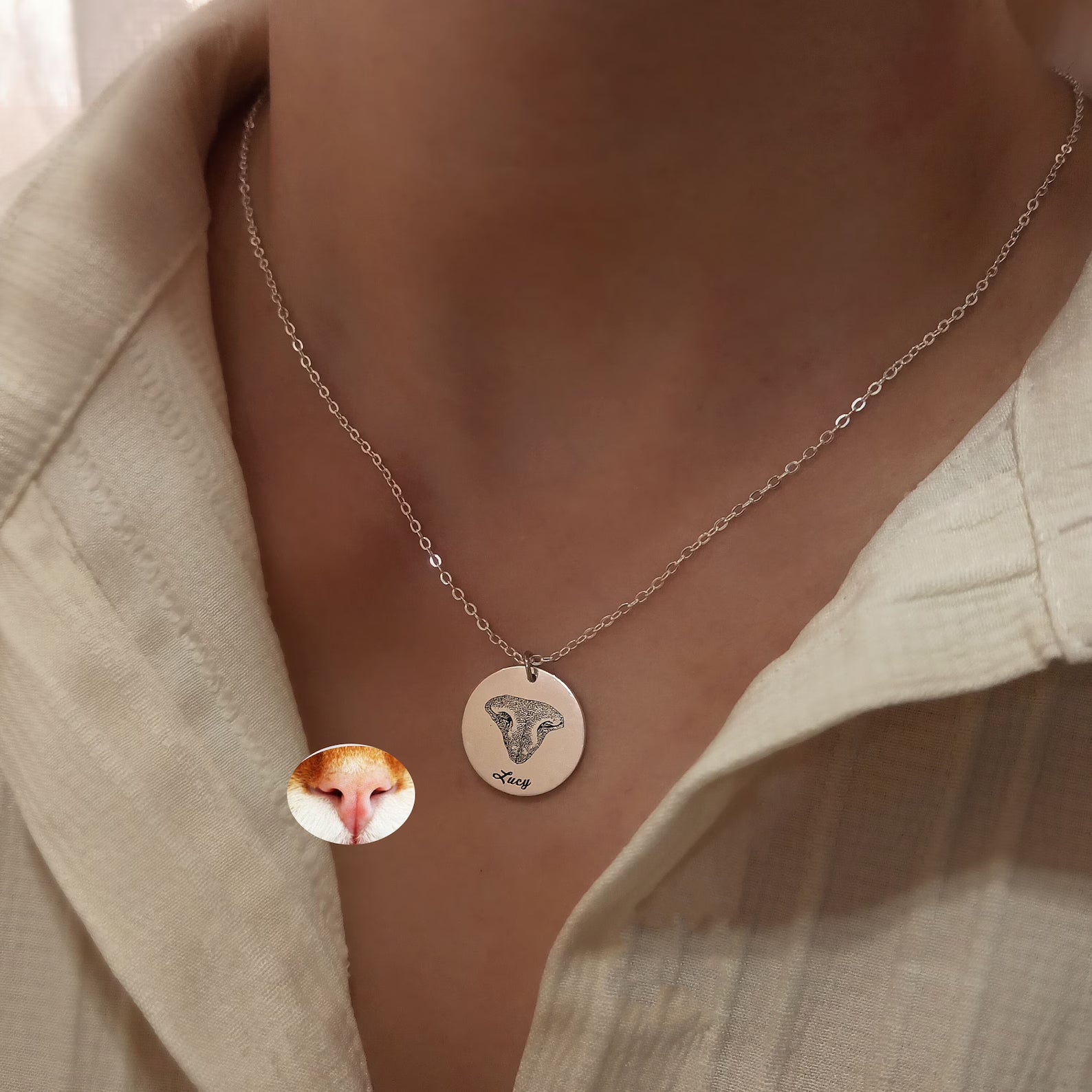 Personligt Halsband med Gravyr av Ditt Djurs Nos & Mun